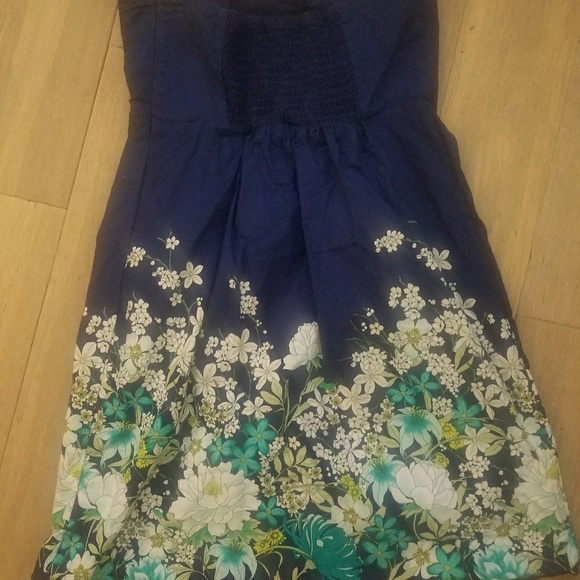 Strapless dress - Picture 2 of 2